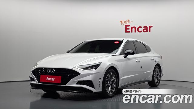 Hyundai Sonata 2022 — photo 1