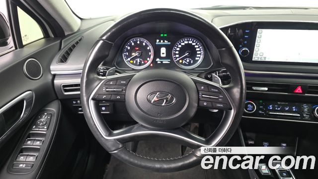 Hyundai Sonata 2022 — photo 19