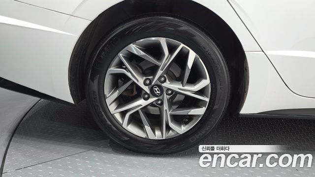 Hyundai Sonata 2022 — photo 7