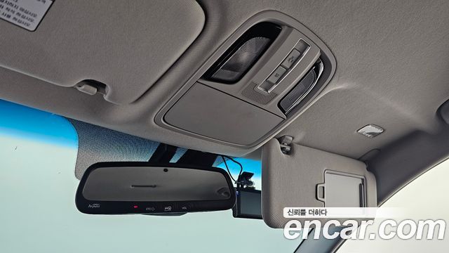 Kia K7 2019 — photo 27