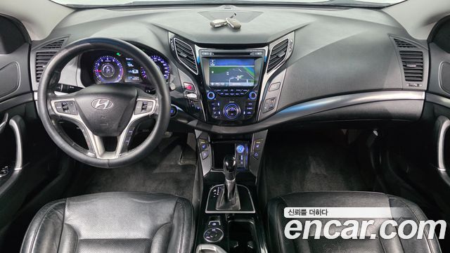 Hyundai i40 2012 — photo 10