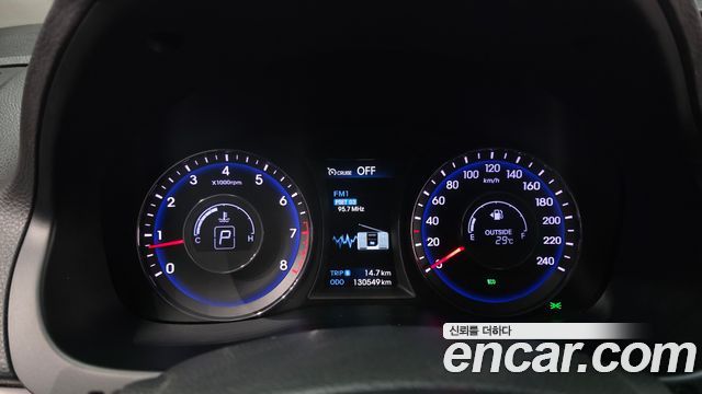 Hyundai i40 2012 — photo 11