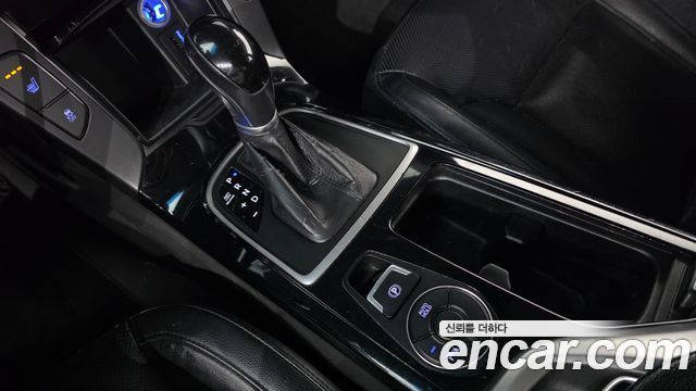 Hyundai i40 2012 — photo 12