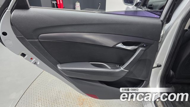 Hyundai i40 2012 — photo 15