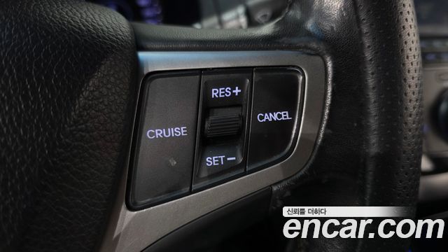 Hyundai i40 2012 — photo 29