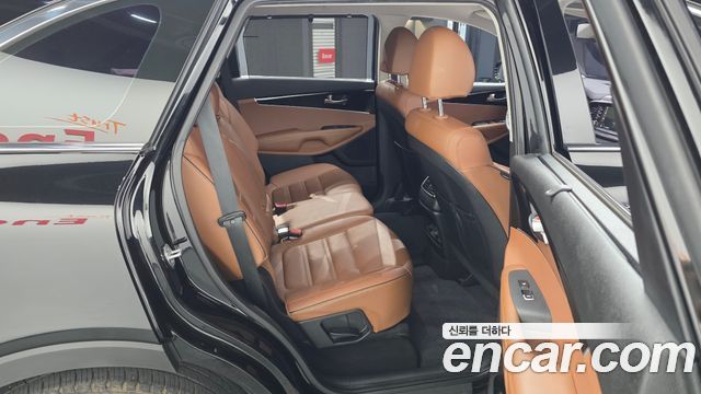 Kia Sorento 2018 — photo 18