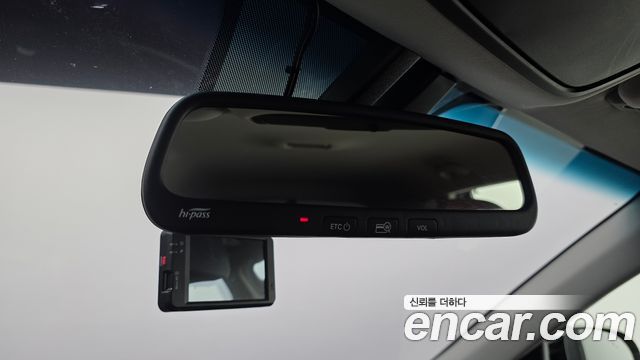 Kia Sorento 2018 — photo 25