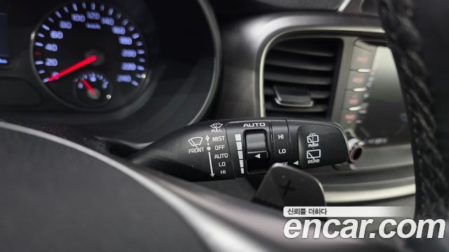 Kia Sorento 2018 — photo 27