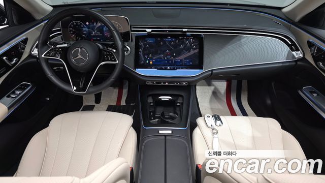 Mercedes-Benz E-Class 2024 — photo 10