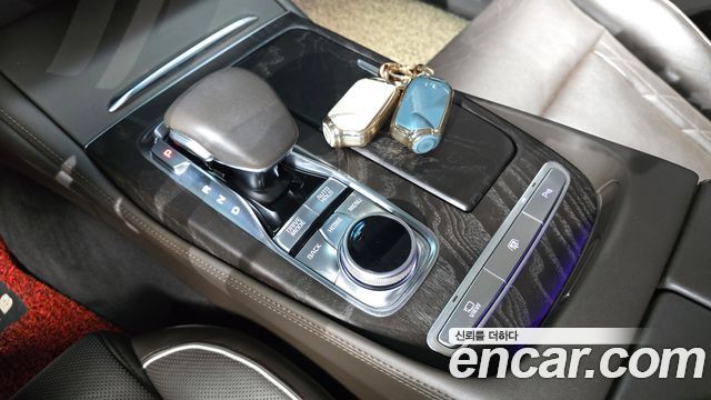 Kia K9 2019 — photo 12