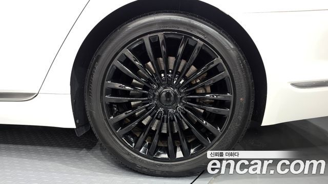 Kia K9 2019 — photo 7