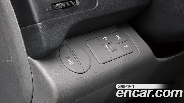 Hyundai Starex 2015 — photo 15