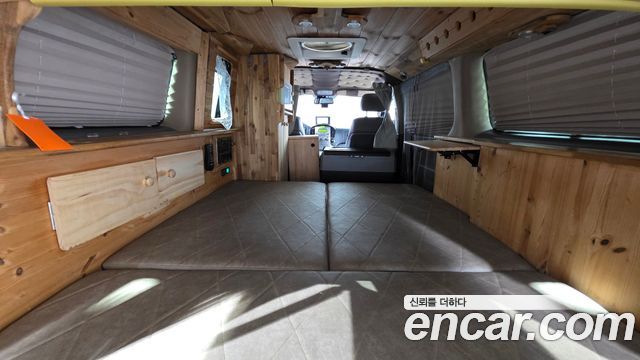 Hyundai Starex 2015 — photo 20