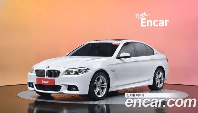 BMW 5-Series 2016 — photo 1