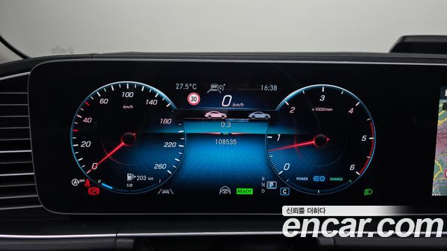 Mercedes-Benz GLE-Class 2022 — photo 11