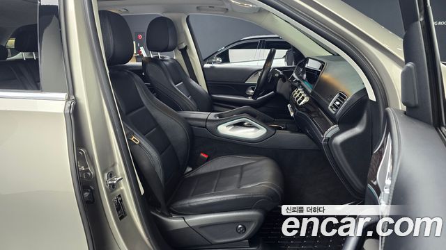 Mercedes-Benz GLE-Class 2022 — photo 13