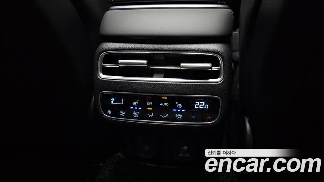 Genesis GV70 2026 — photo 25