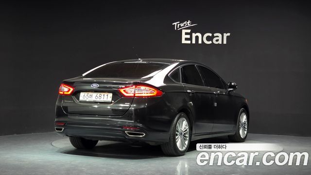 Ford Fusion 2014 — photo 2