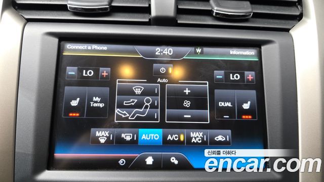 Ford Fusion 2014 — photo 16