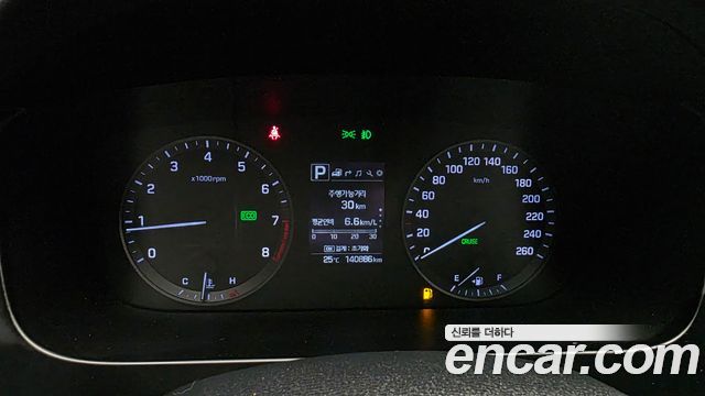 Hyundai Sonata 2017 — photo 11