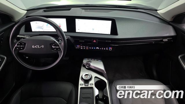 Kia EV6 2022 — photo 10