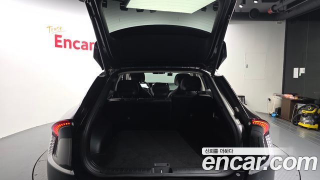 Kia EV6 2022 — photo 26