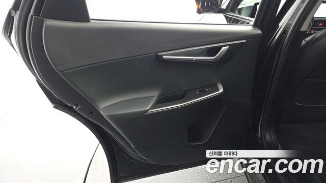 Kia EV6 2022 — photo 15