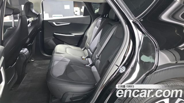 Kia EV6 2022 — photo 16