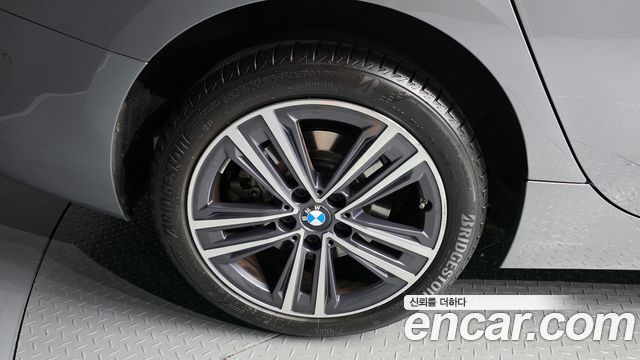 BMW 2-Series 2023 — photo 5