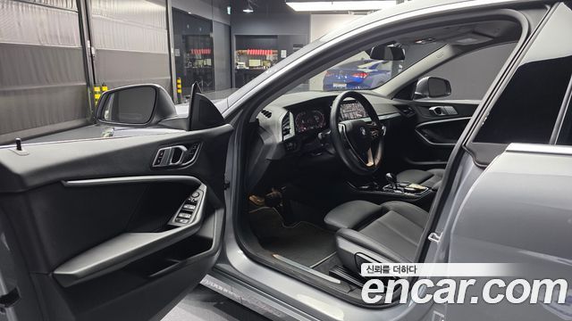 BMW 2-Series 2023 — photo 13