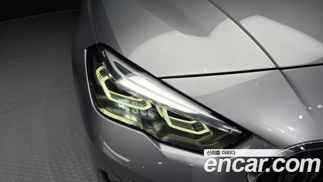 BMW 2-Series 2023 — photo 8