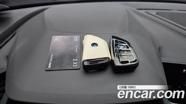 BMW 2-Series 2023 — photo 30