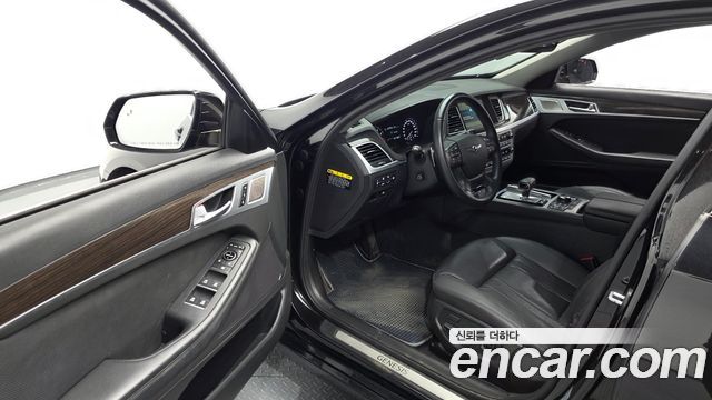Genesis G80 2018 — photo 10