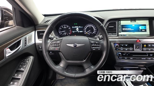 Genesis G80 2018 — photo 13
