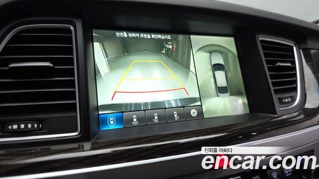 Genesis G80 2018 — photo 15