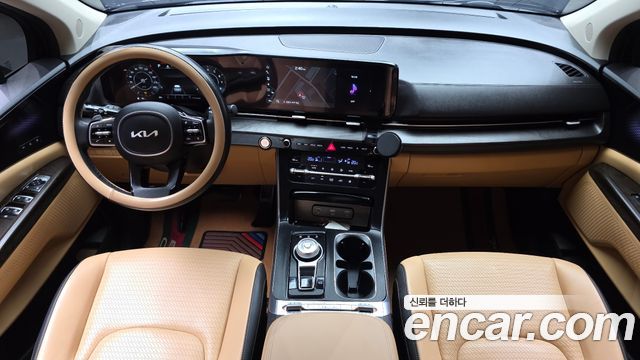 Kia Canival 2023 — photo 10