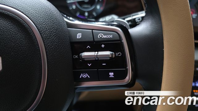 Kia Canival 2023 — photo 22