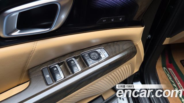 Kia Canival 2023 — photo 27