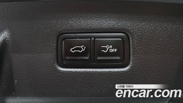 Kia Canival 2023 — photo 31