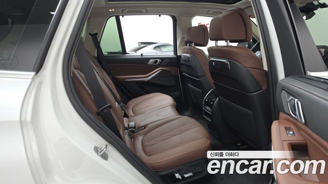 BMW X5 2025 — photo 12