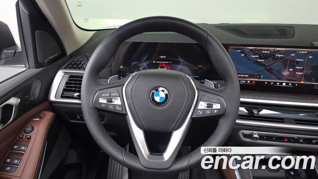 BMW X5 2025 — photo 13