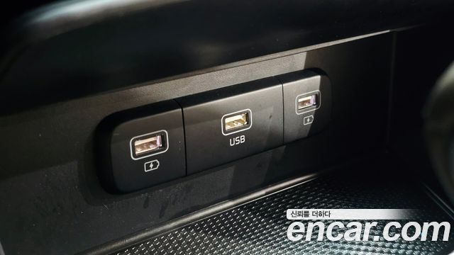 Kia Canival 2023 — photo 13