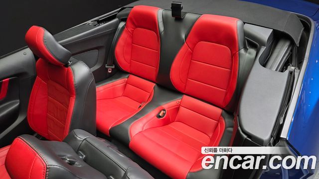 Ford Mustang 2023 — photo 11