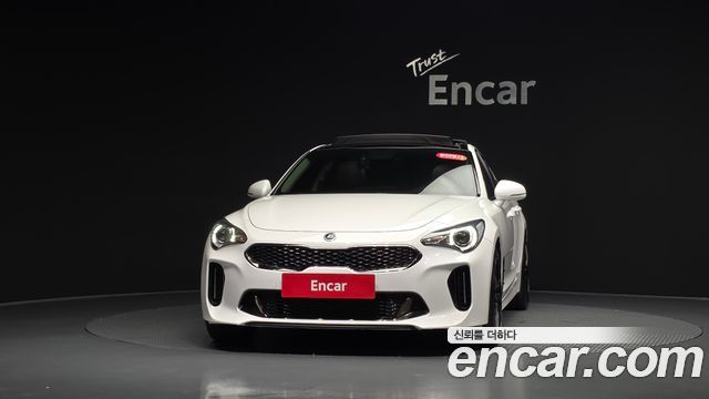 Kia Stinger 2018 — photo 3