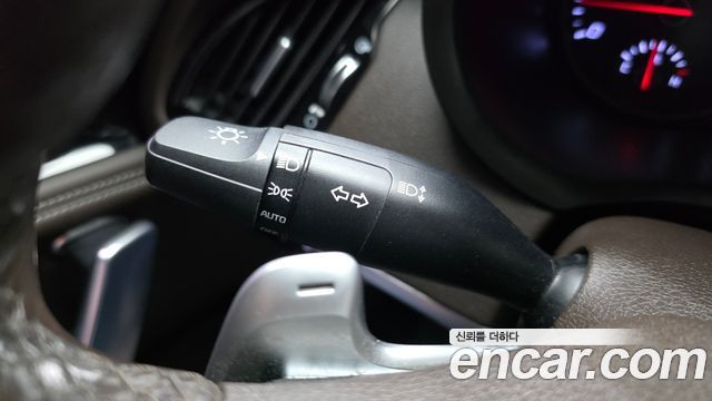 Kia Stinger 2018 — photo 25