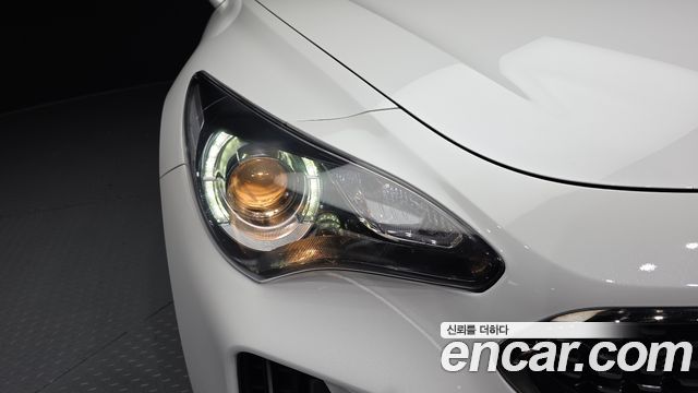 Kia Stinger 2018 — photo 8