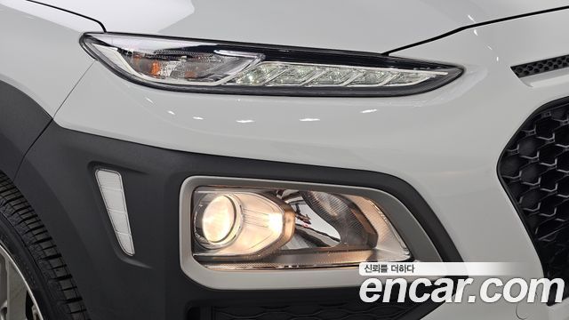 Hyundai Kona 2018 — photo 8