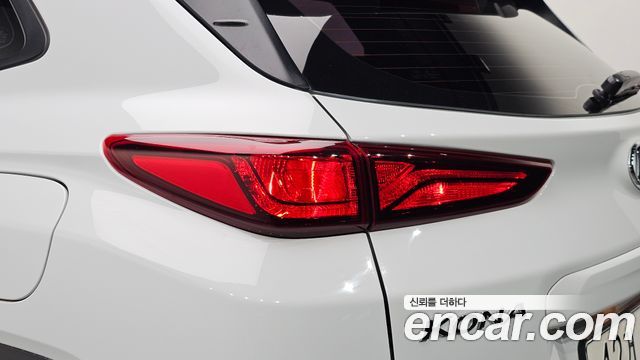 Hyundai Kona 2018 — photo 9