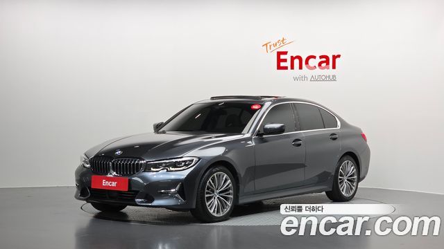 BMW 3-Series 2022 — photo 1