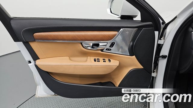 Volvo S90 2020 — photo 14